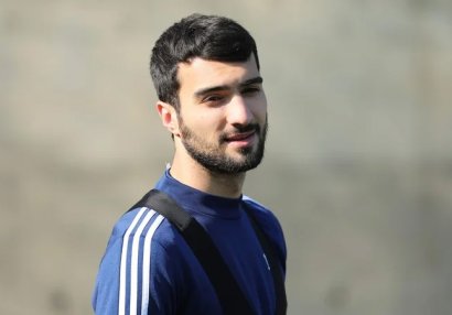 Daha bir Polşa klubundan Mahir Emreliyə təklif