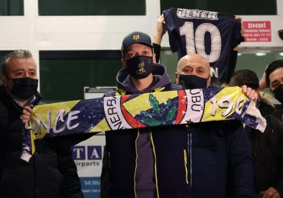 Mesut Özil: \