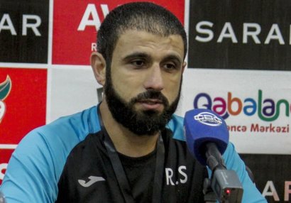 Rəşad Sadıqov: 
