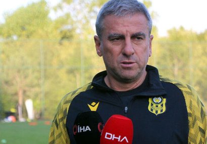 Türk klubu baş məşqçisini yolladı