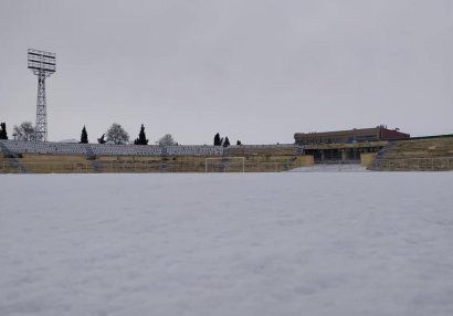 Hava şəraiti idman kompleksinin infrastrukturuna ciddi ziyan vurdu