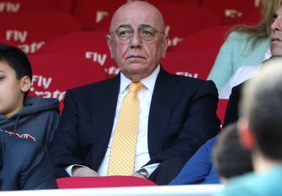 Məşhur futbol funksioneri koronavirusa yoluxdu
