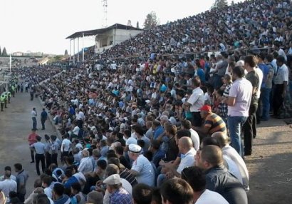 Gəncəli azarkeşlər baş məşqçi və rəhbərlik ilə görüşəcək
