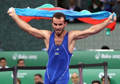 Azərbaycanlı ikiqat dünya çempionu karyerasını bitirdi