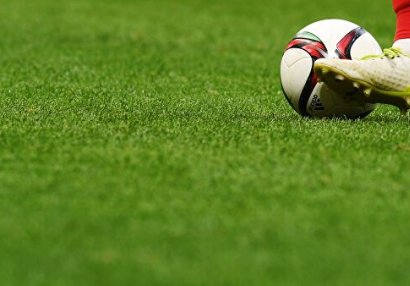 Söyüş söyən futbolçuya üç oyunluq cəza