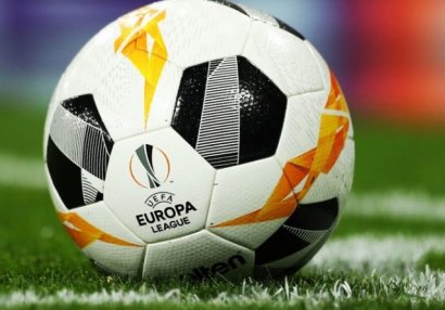 Həftənin futbolçusu adına namizədlər