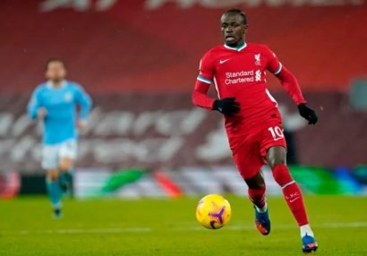 Ayaqyolu təmizləyən ulduz futbolçu - Araşdırma