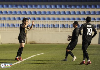 Amil Yunanovdan yubiley qolu