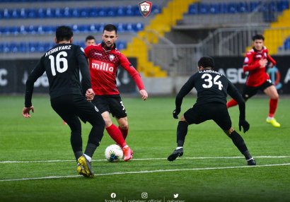 AFFA iki klubu avrokuboklara buraxmadı