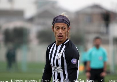 Keysuke Honda və Əhməd Əhmədov \