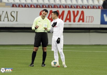 Meza Kolli \