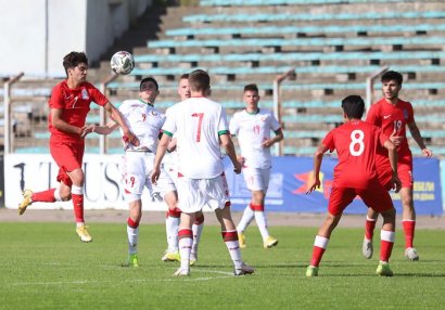 U-19 millimiz Belarusla heç-heçə etdi