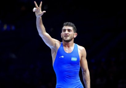 Hacı Əliyev bürünc medal uğrunda görüşəcək