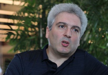 Ermənistanın daha bir şahmatçısı ABŞ-a köçdü