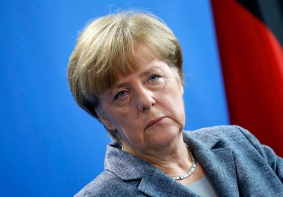 Angela Merkel AVRO-2020-ni qınadı