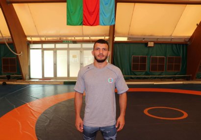 Orxan Abasov Dünya Seriyasının yarımfinalında