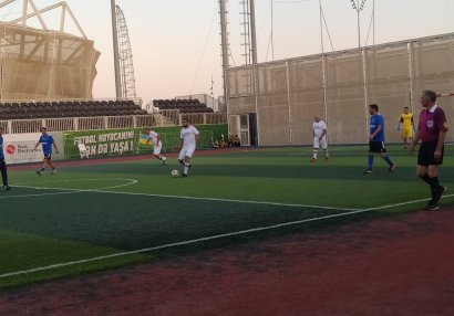 “Qarabağ Azərbaycandır!” şüarı ilə keçirilən oyunda 10 qol