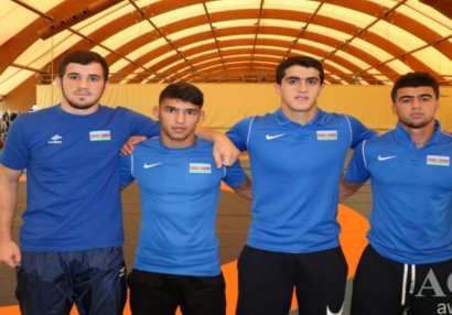 DÇ: Güləşçimiz finalda - Həsrət ermənini xalçaya çıxmağa peşman etdi