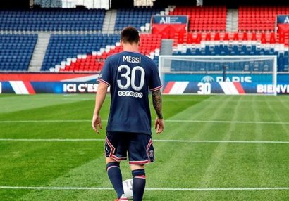 Messi bu klubla danışıqlar aparır - İDDİA