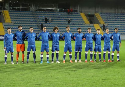 AÇ: Millimiz tsiklə məğlubiyyətlə başladı 