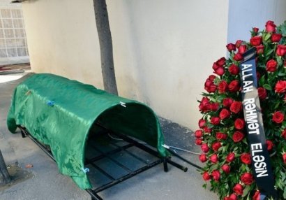 Azərbaycanın tanınmış veteran futbolçusu dünyasını dəyişdi