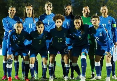 Azərbaycan millisi biabırçı hesabla uduzdu