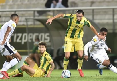 Azərbaycanlı futbolçu Portuqaliyada daha bir qol vurdu - VİDEO