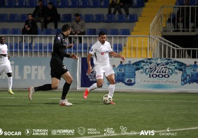 Liderlərin “döyüşü”, “Keşlə”nin dirçəlişi – Tura baxış