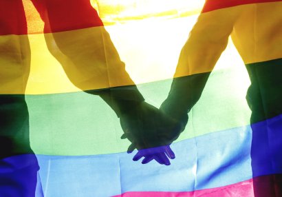 Millinin futbolçusu homoseksual olduğunu etiraf etdi - VİDEO