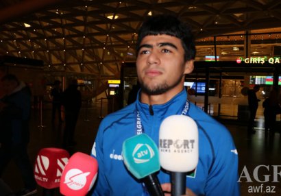 Dünya çempionatında üç medal qazanan \