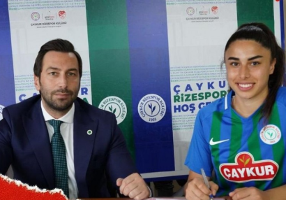 Millimizin futbolçuları türk klubu ilə müqavilə imzaladılar