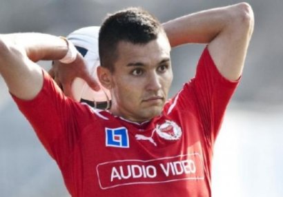 Millimizdə oynamış futbolçu karyerasını bitirir