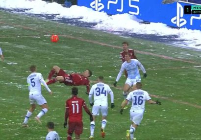 ÇL: Levandovski şəxsi rekordunu yenilədi