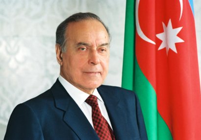 Ümummilli lider Heydər Əliyevin vəfatından 18 il ötür