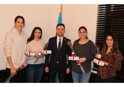 Azərbaycan millisinin üzvlərinə \