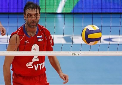 Tanınmış voleybolçu infarktdan öldü