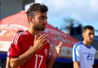 Azərbaycanlı futbolçu Gürcüstan millisində dubl etdi - VİDEO