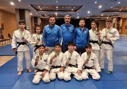 Cüdoçularımızdan 8 medal