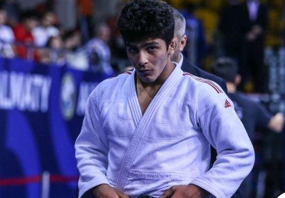 Olimpiya çempionumuz Afinaya gedir