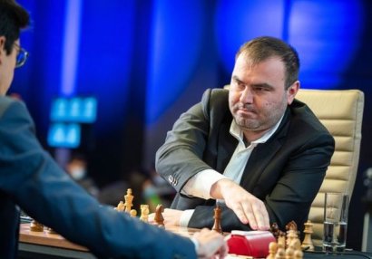 FIDE Qran-Prisi: Məmmədyarov yarımfinalın ilk oyununda \