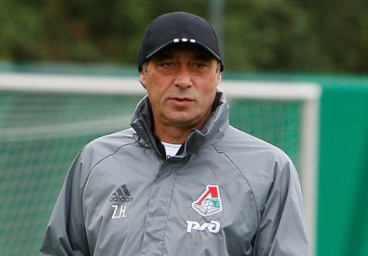 Moskva klubu alman məşqçini rusla əvəzlədi