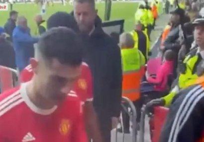 Ronaldu azarkeşdən üzr istədi