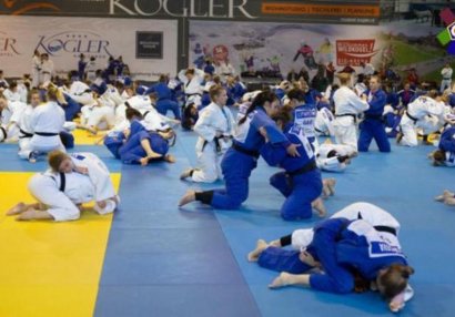 Azərbaycan millisi Macarıstana yollandı
