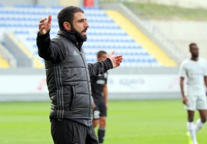 Rəşad Sadıqov \