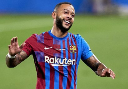 Depay İngiltərə nəhənglərinin hədəfində
