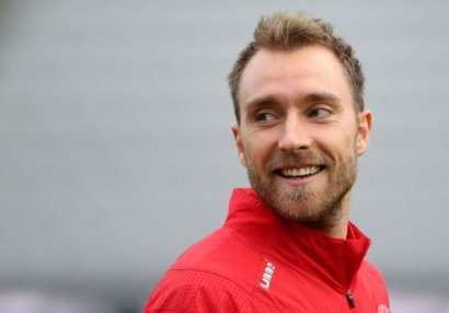 Eriksen gələcəyi barədə qərar verməkdə çətinlik çəkir