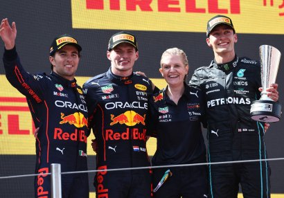 Formula 1: Ferstappen dördüncü qələbəsini qazandı