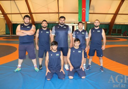 Çimərlik güləşçilərindən ilin ilk sınağında uğurlu start
