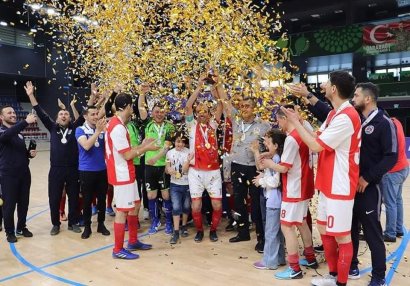 Futbolda da sözünü deyən vəkillər
