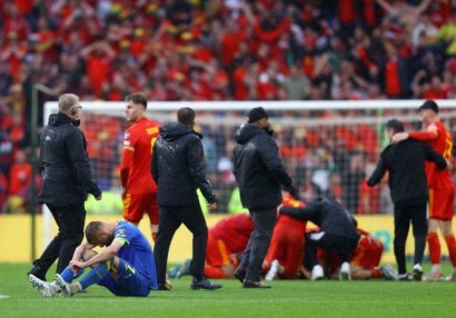 Yarmolenko göz yaşlarını saxlaya bilmədi - FOTO